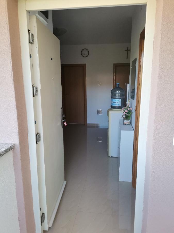 Apartment Mark Apartman *