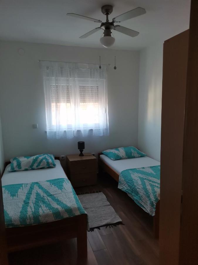 Apartman Apartment Mark *
