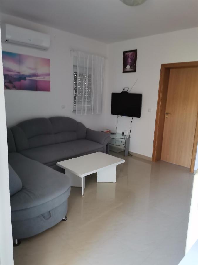 Apartman Apartment Mark *